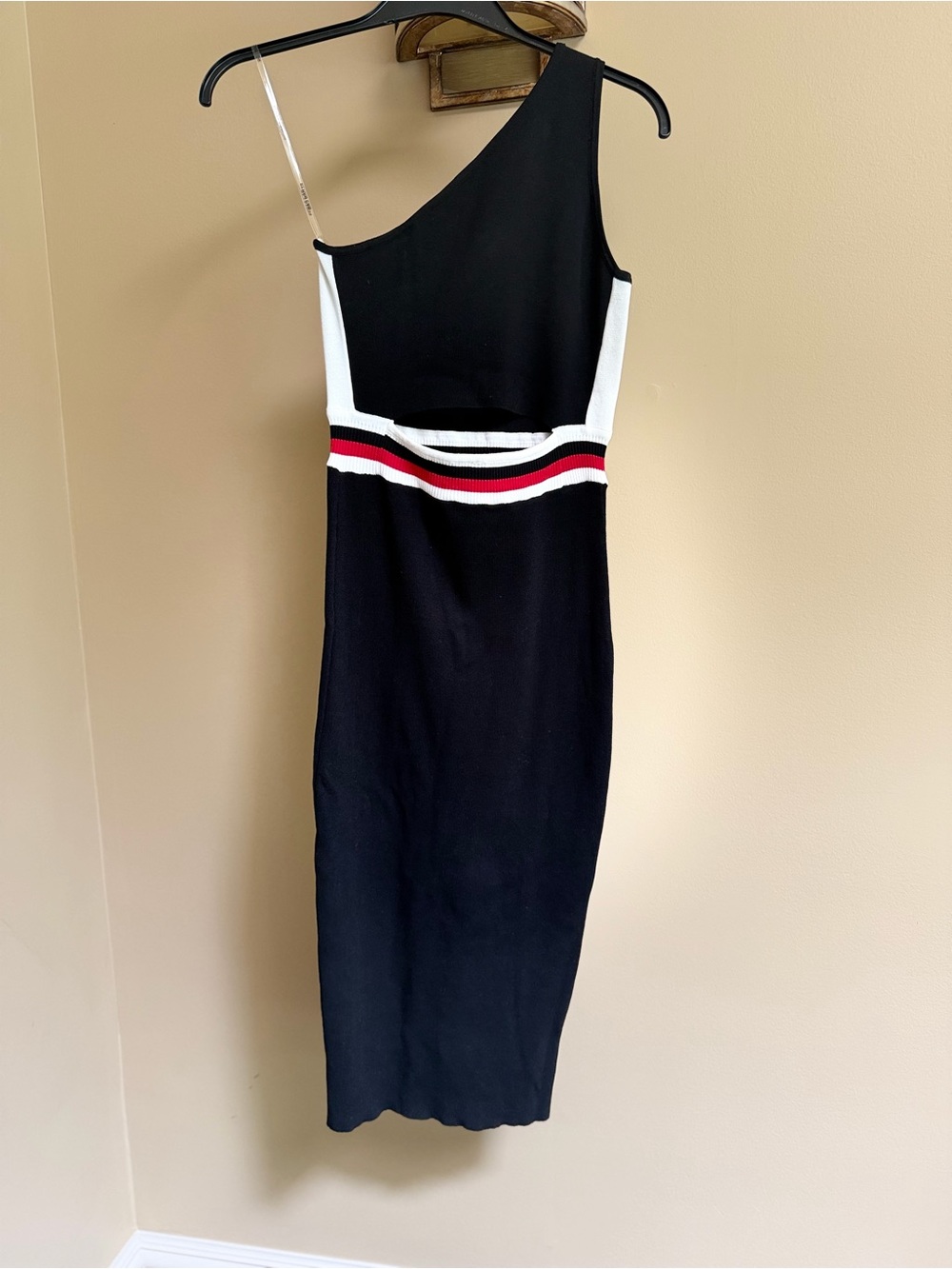 Black One-Shoulder Midi Dress with White Panels and Red Stripe